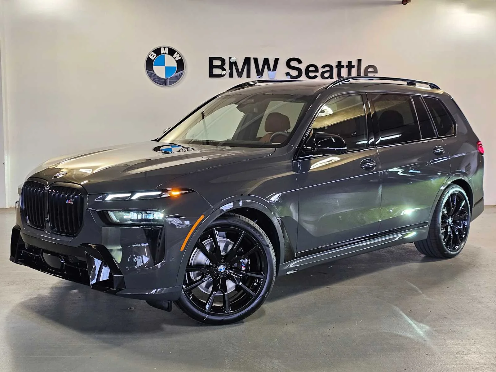 2026 BMW X7 M60i's photo
