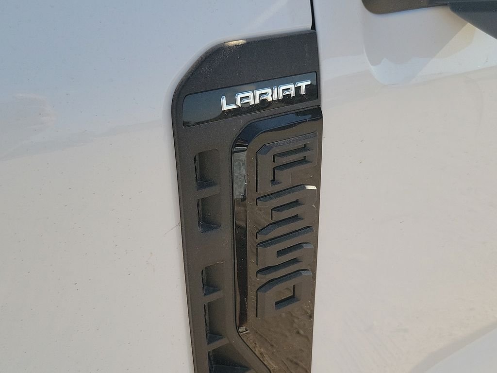 New 2026 Oxford White Ford F-350® Lariat® image 15