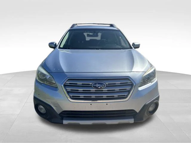 Used 2017 Silver Subaru 2.5i image 8