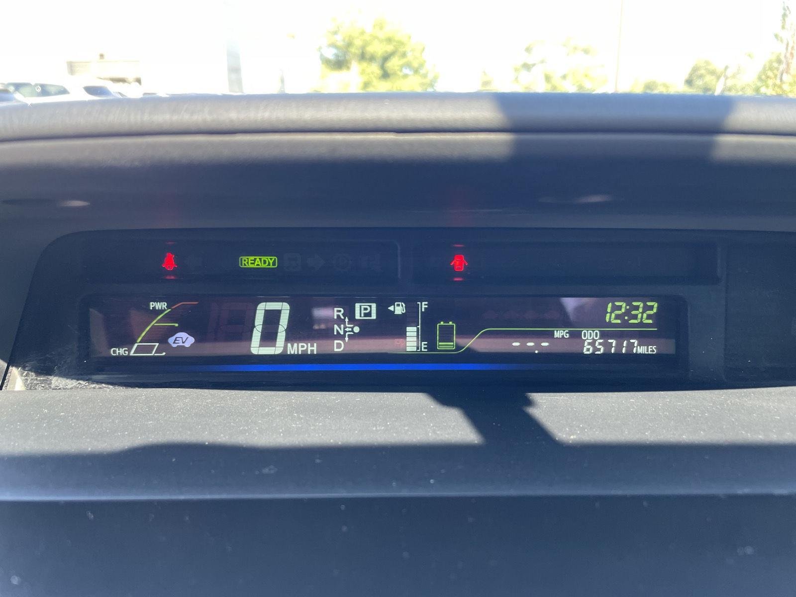 Used 2013 Toyota Prius v Five with VIN JTDZN3EU0D3280500 for sale in Kansas City