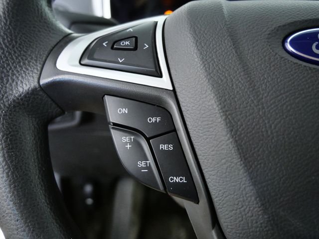 Used 2016 Silver Ford SE image 23