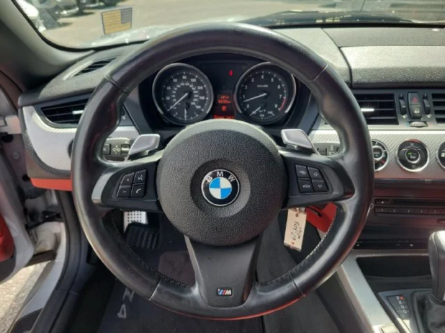 2011 BMW Z4 sDrive30i - Photo 22