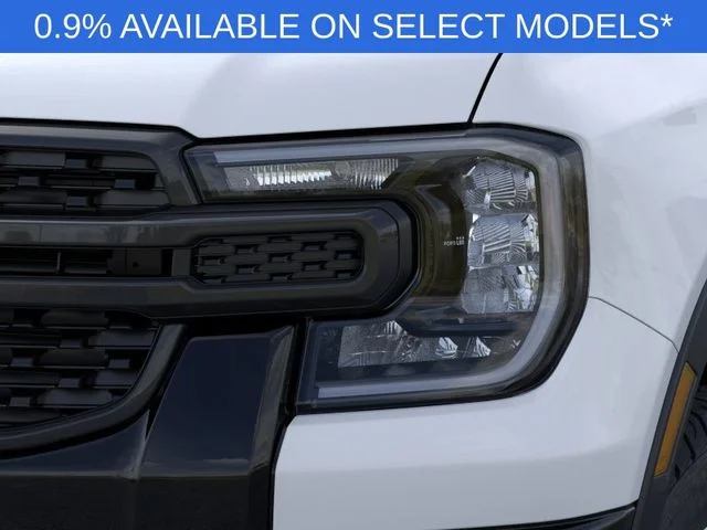 New 2026 Oxford White Ford XLT image 18