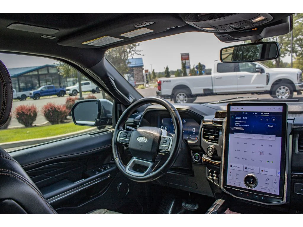 Used 2023 Agate Black Metallic Ford Platinum image 25
