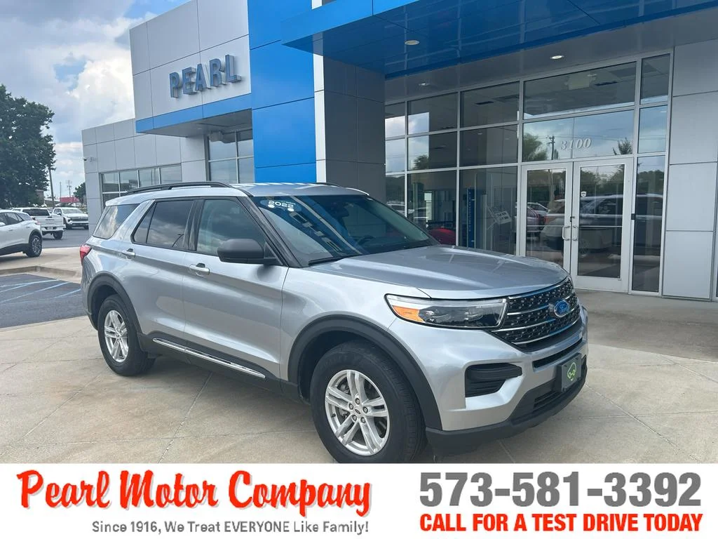 2022 Ford Explorer