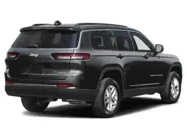 New 2027 High-Gloss Black Paint Jeep Laredo Altitude image 3