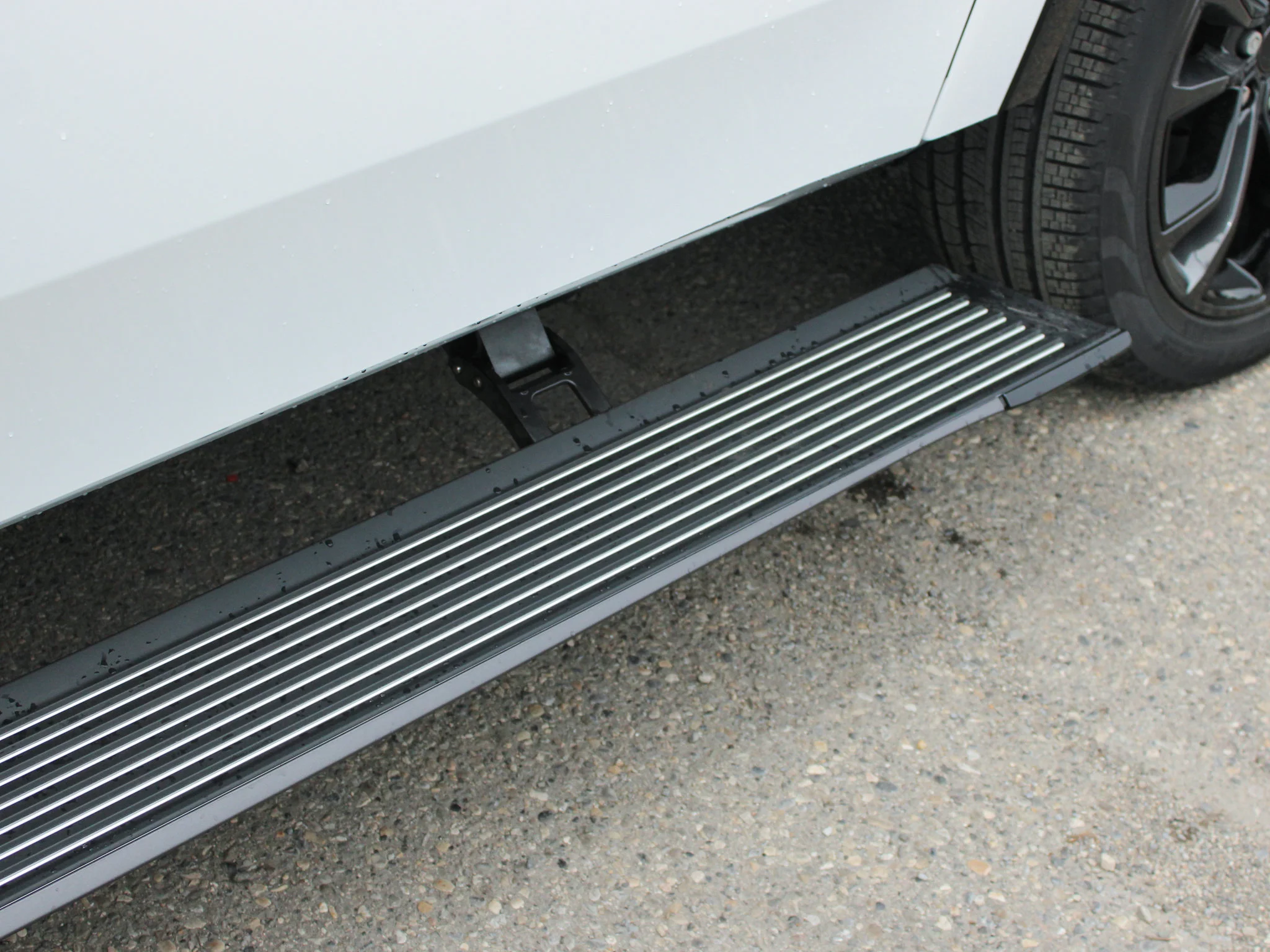 New 2026 White Jeep Summit Obsidian* image 4