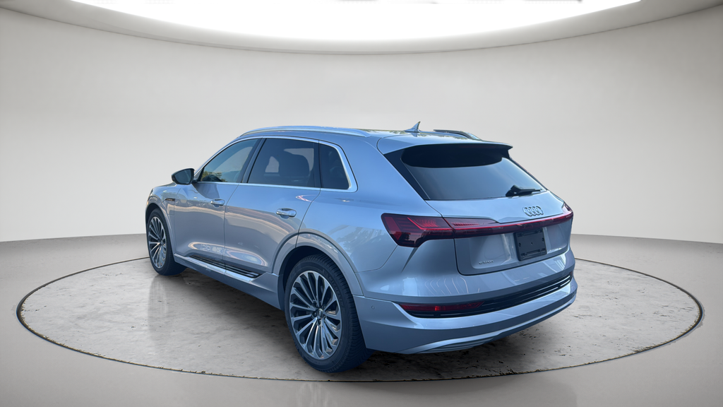Used 2019 Silver Audi Prestige image 9