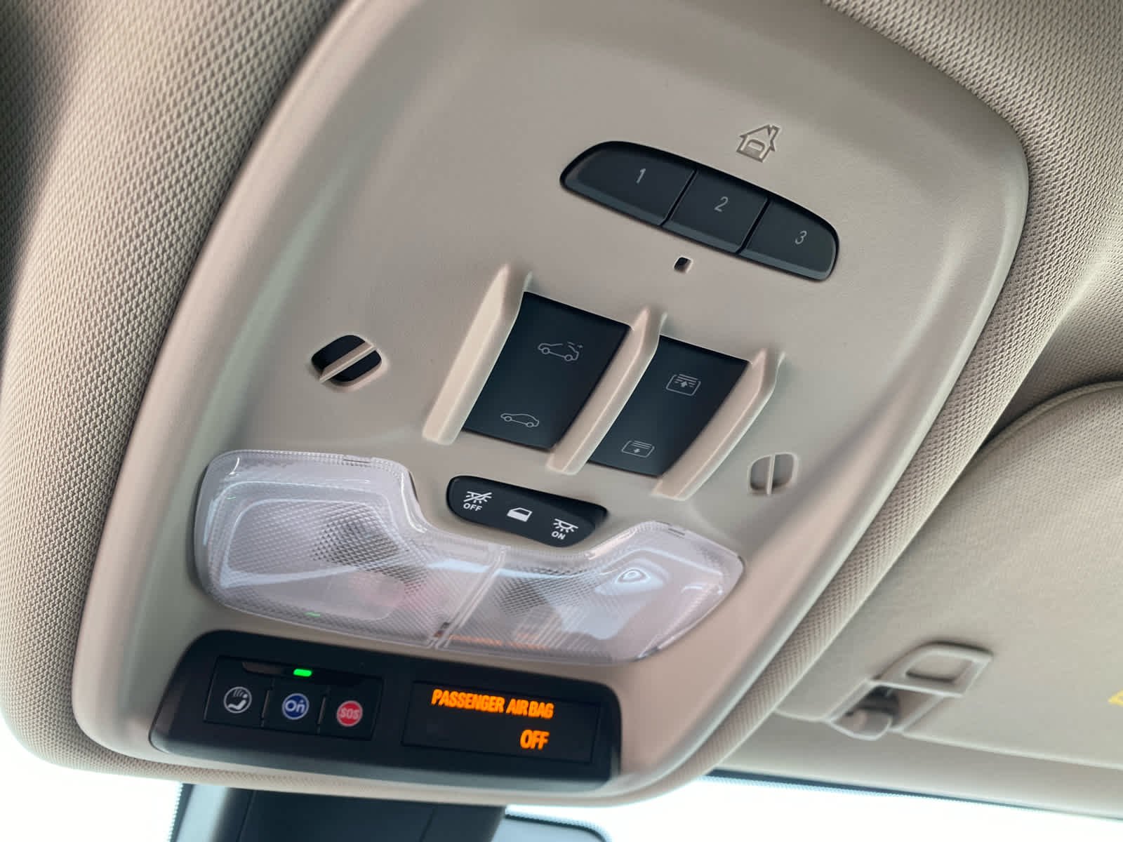 New 2026 White Frost Tricoat Buick Avenir image 20