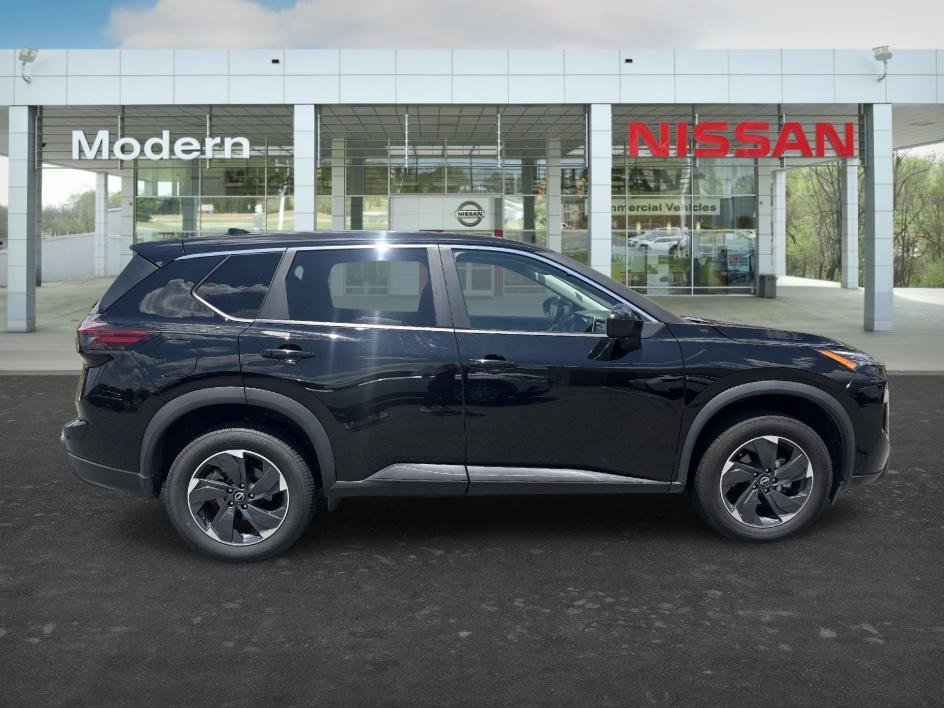 Used 2024 Super Black Nissan SV image 6