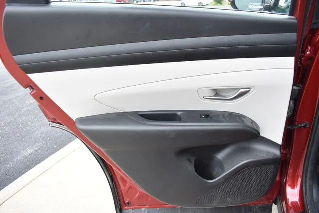 Used 2025 Red Hyundai SE image 12