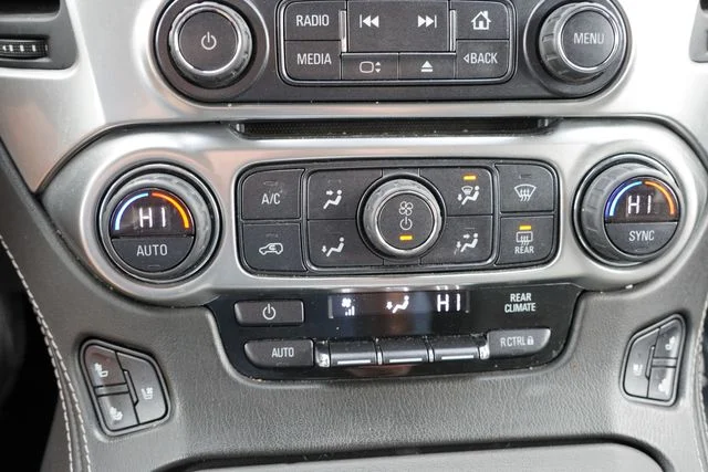 2020 Chevrolet Suburban Premier - Photo 32