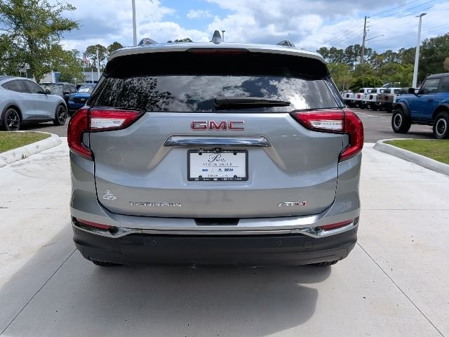 Certified Used 2023 Sterling GMC AT4 image 13