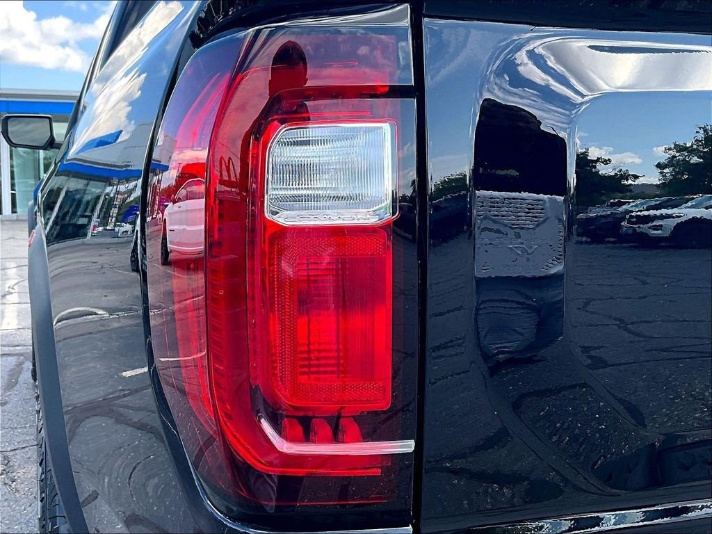 Used 2025 Black GMC Denali image 34