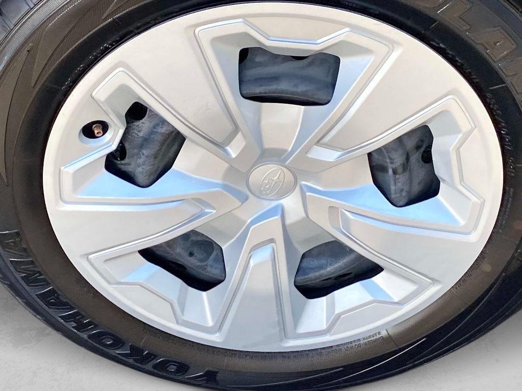 Used 2024 Gray Subaru Base image 24