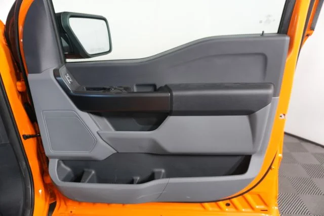New 2026 Agate Black Metallic Ford XL image 28