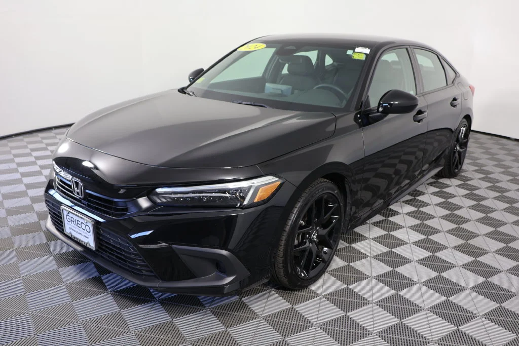 Certified Used 2024 Crystal Black Pearl Honda Sport image 4