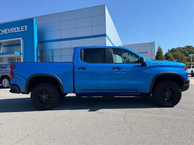 Used 2025 Riptide Blue Metallic Chevrolet ZR2 image 6