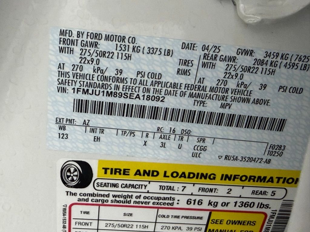 Used 2025 White Metallic Ford Platinum image 33
