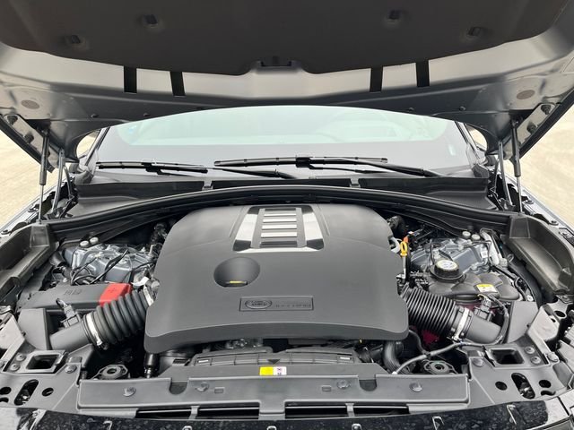 New 2026 Zadar Grey Land Rover Dynamic SE image 19