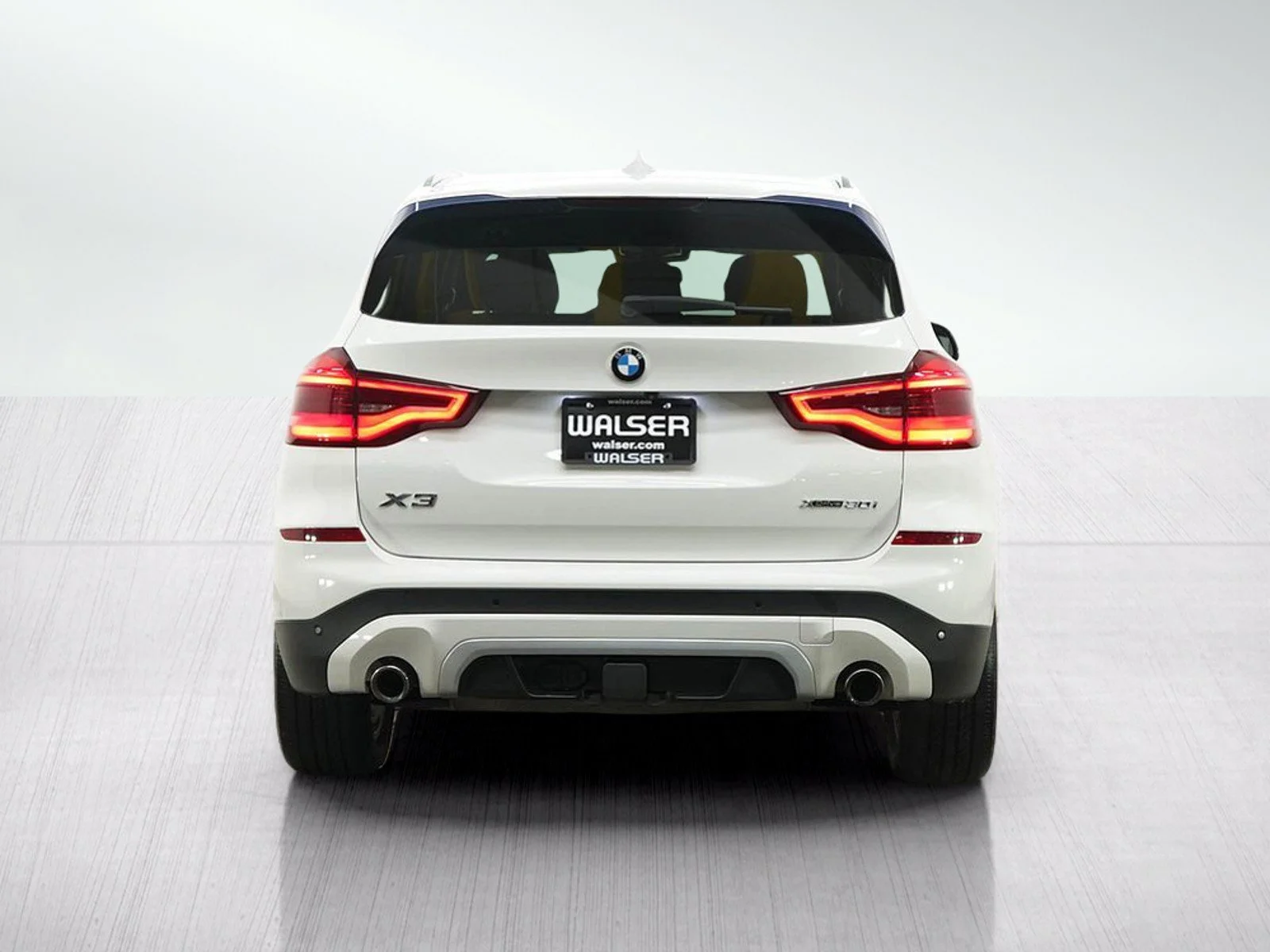 Used 2021 Alpine White BMW xDrive30i image 5
