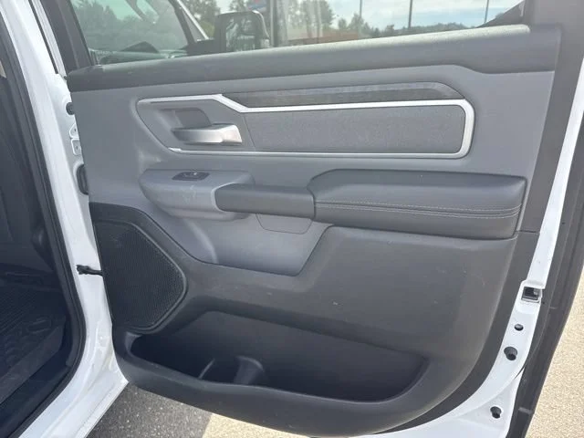 New 2020 Bright White Clearcoat Ram Big Horn image 11