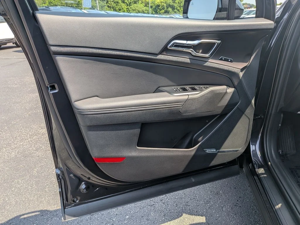 2026 Kia Sportage SX - Photo 13