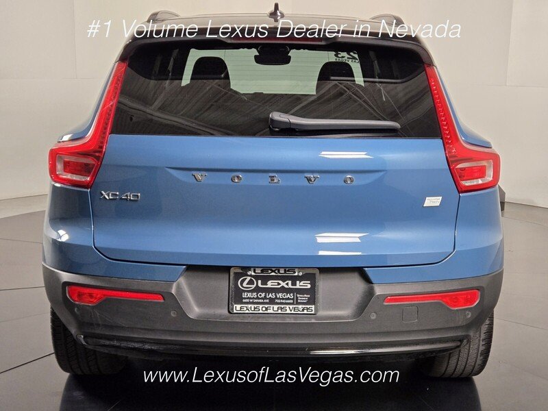 Used 2023 Fjord Blue Metallic Volvo Twin Plus image 5