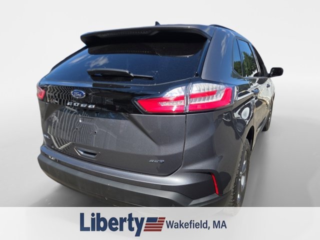 Used 2024 Carbonized Gray Ford SEL image 5