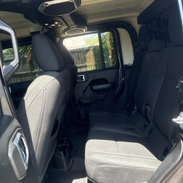 Used 2020 GRAY Jeep Sport S image 16