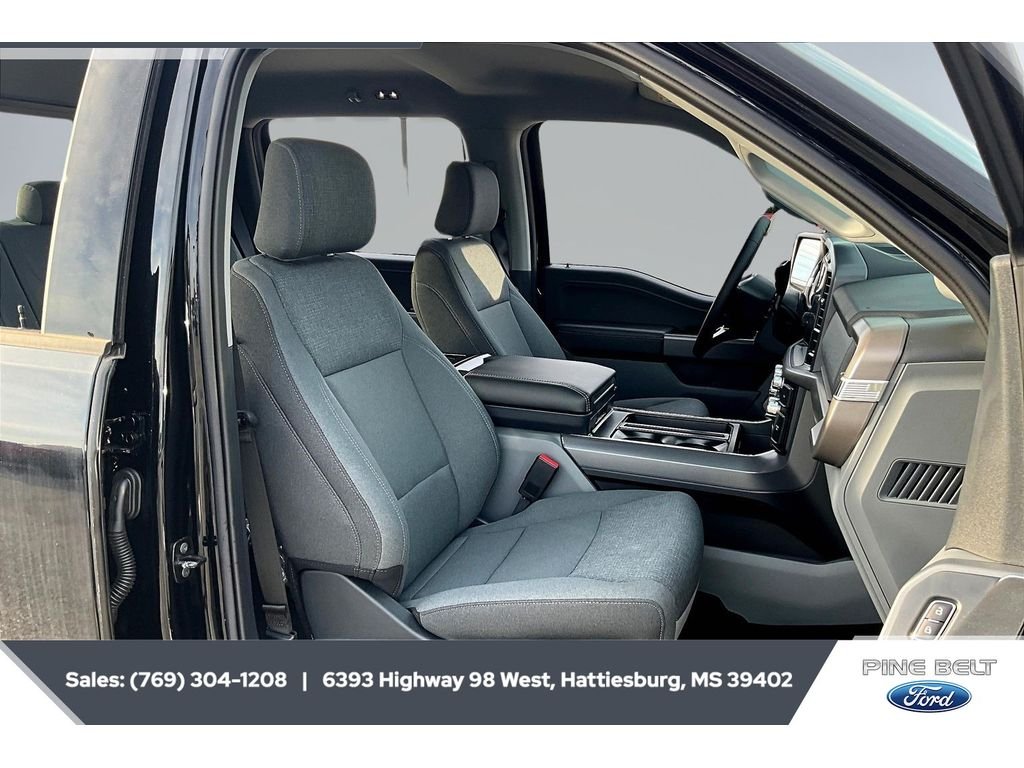 2025 Ford F-150 XLT - Photo 6