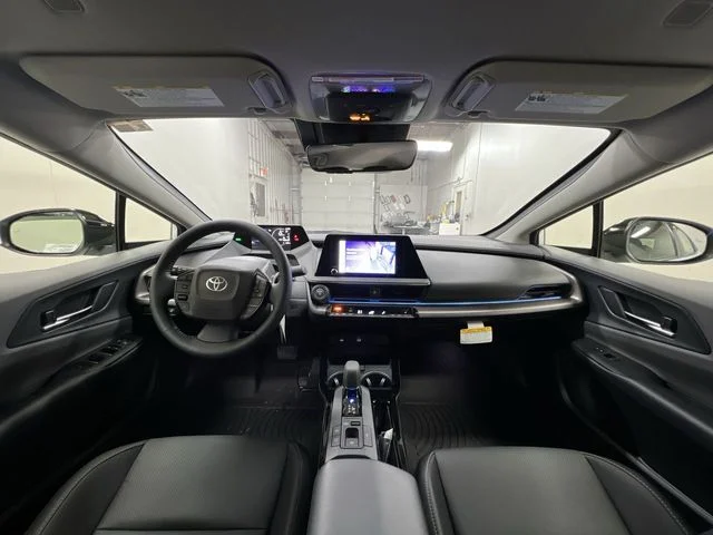 New 2026 Wind Chill Pearl <sup>1</sup> Toyota  XLE AWD image 20