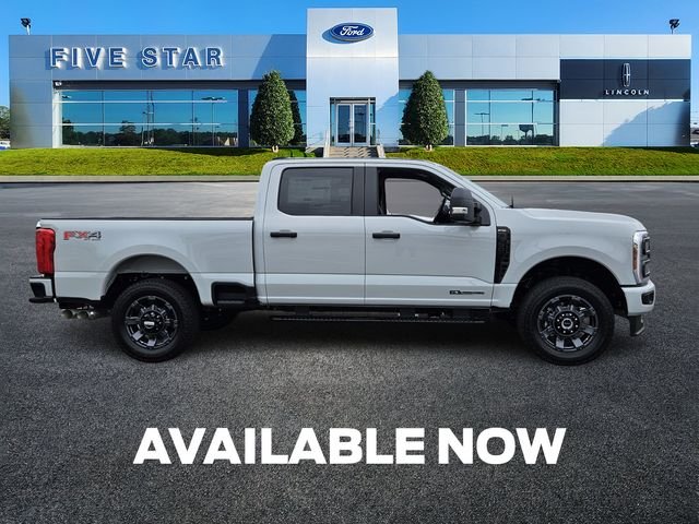 2026 Ford F-350 Super Duty XL - Photo 9