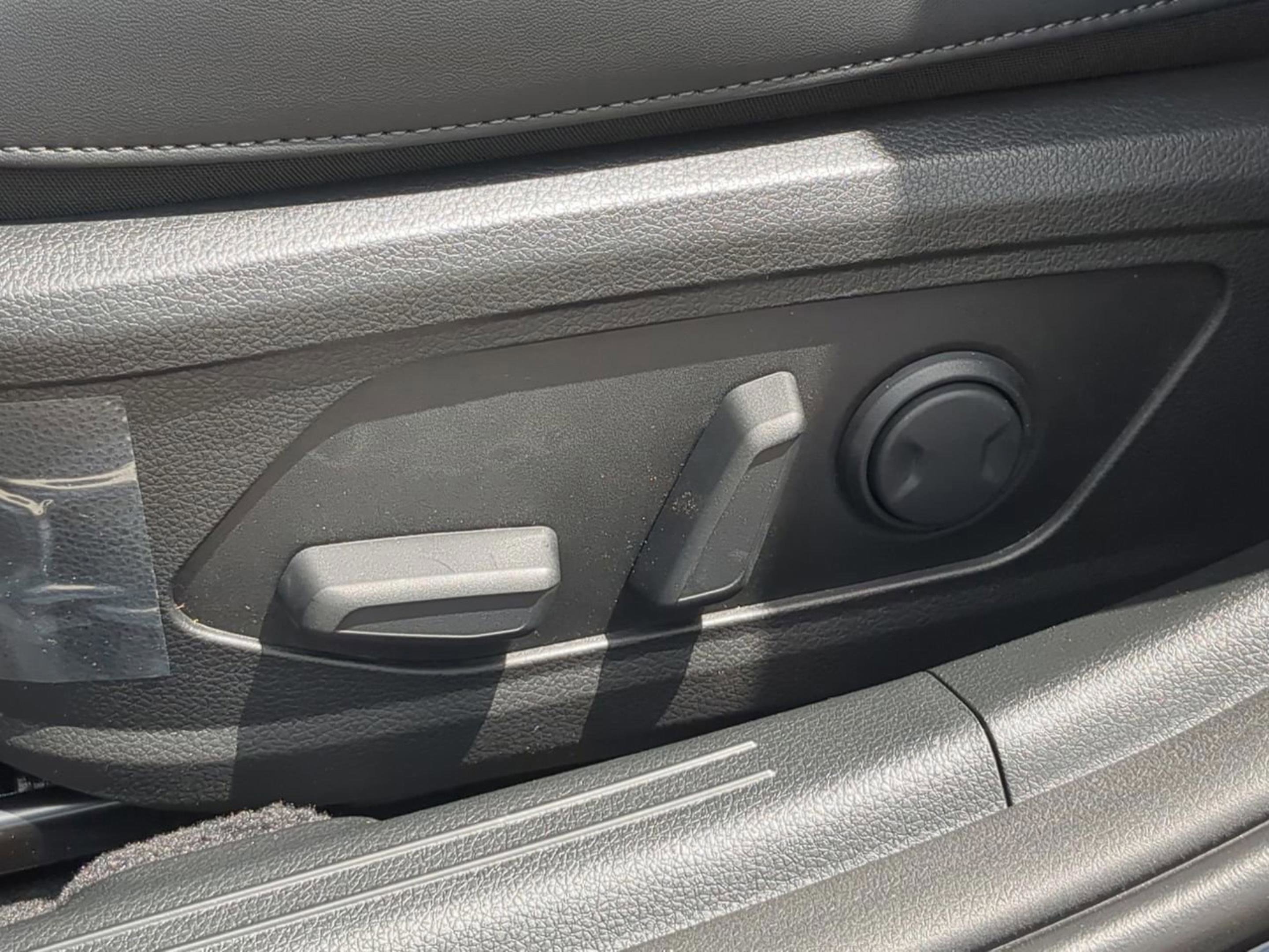 New 2026 Snow White Pearl Kia GT-Line FWD image 15