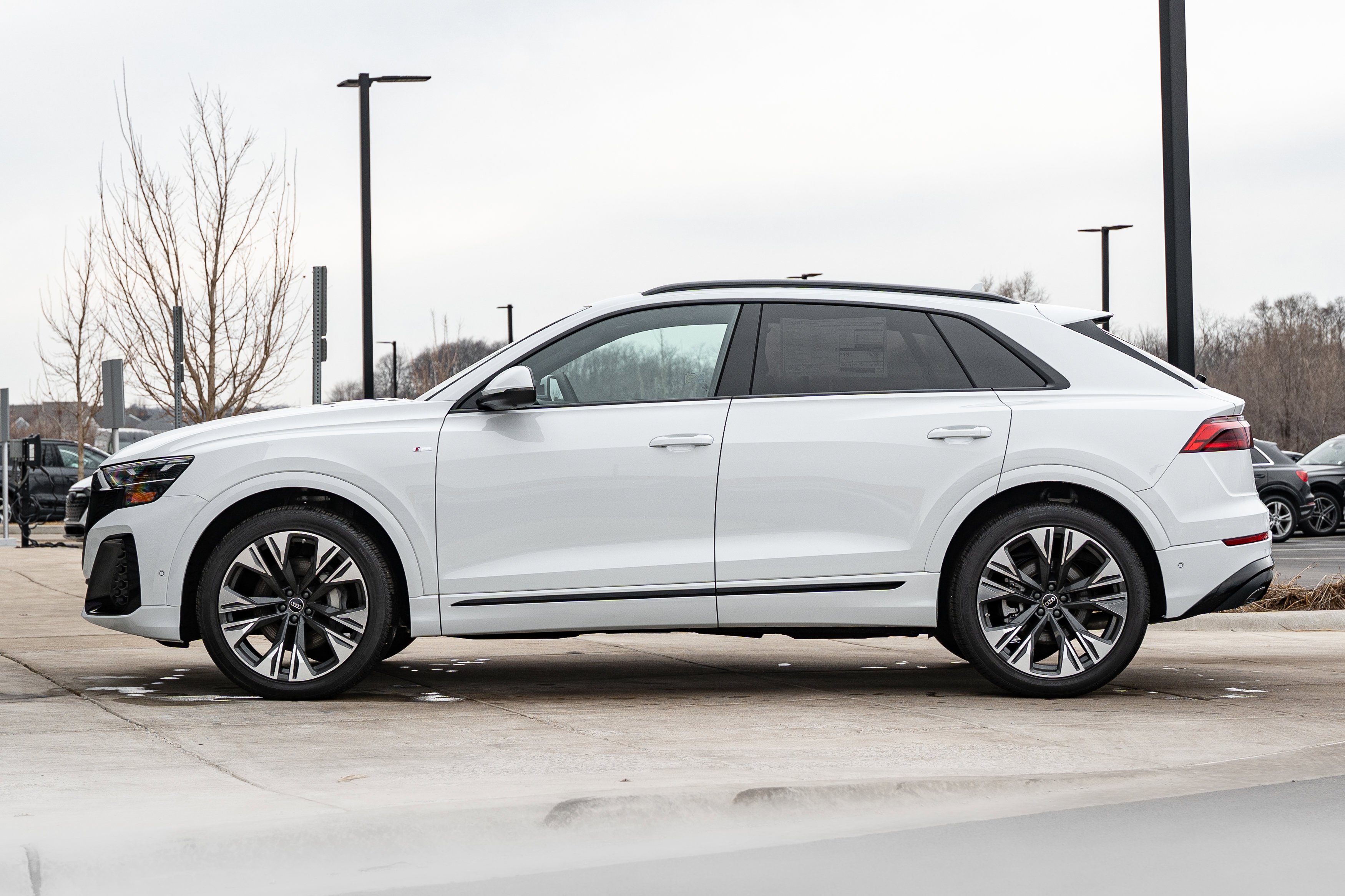 2026 Audi Q8 Premium Plus - Photo 6