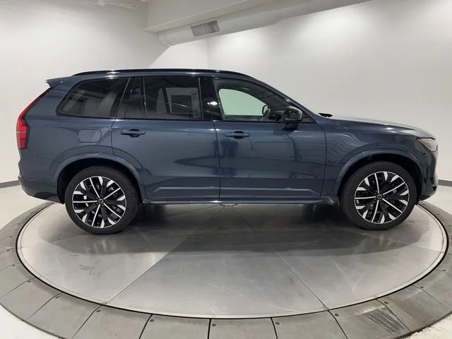2026 Volvo XC90 Ultra - Photo 6