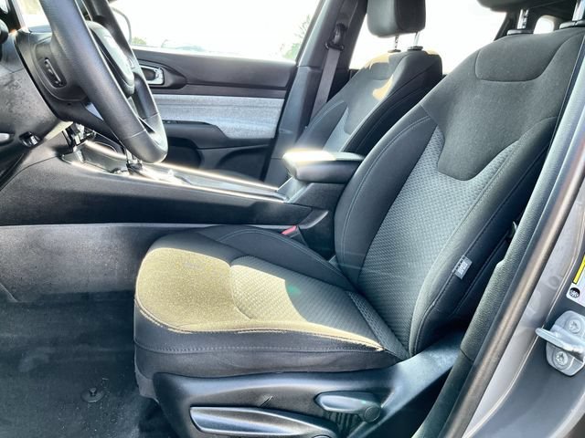 Used 2023 Gray Jeep Sport 4x4 image 14