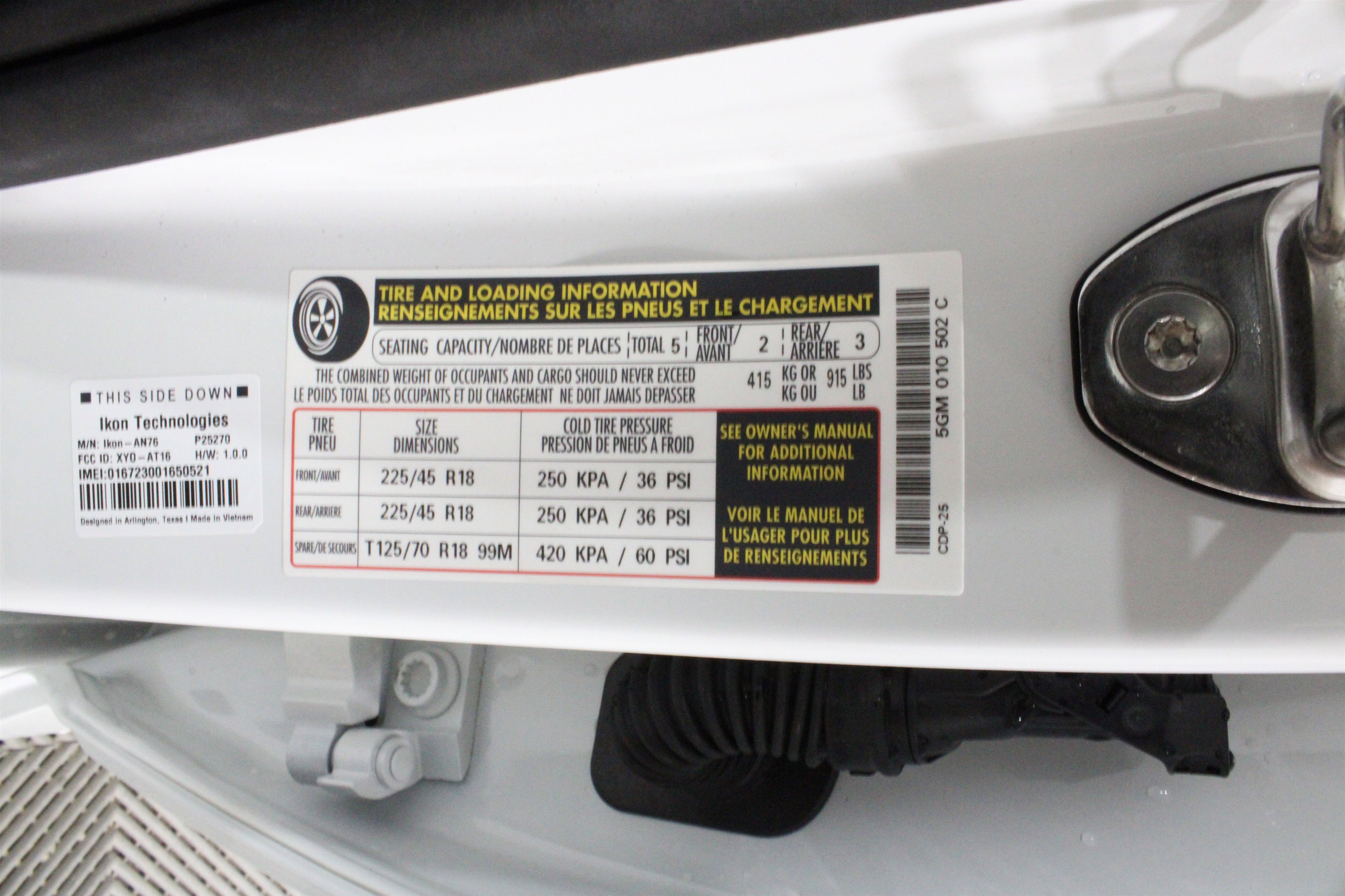 New 2026 Opal White Pearl Volkswagen SEL image 35