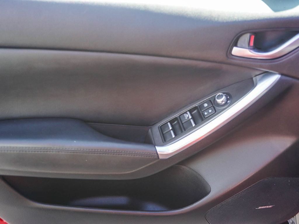 Used 2016 Red Mazda Grand Touring image 18