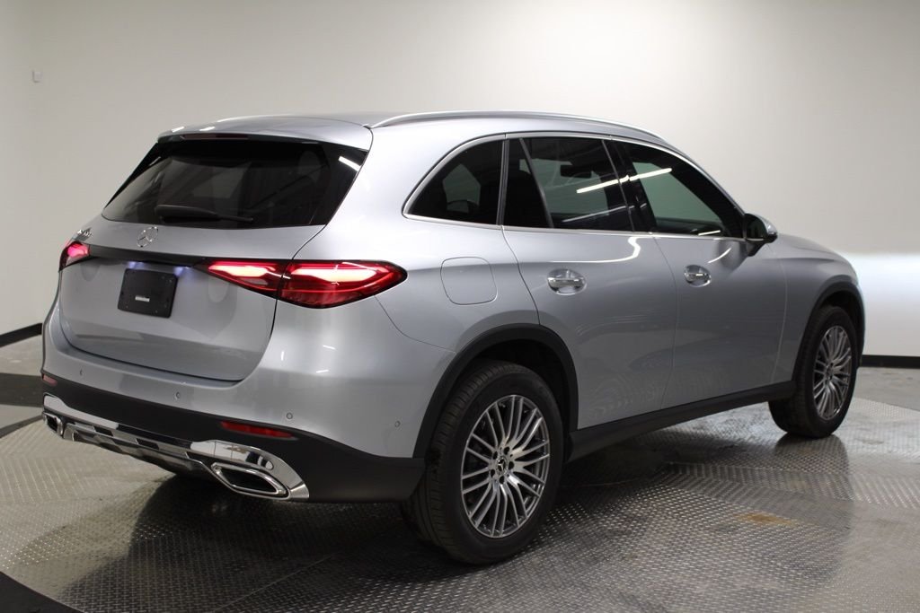 2026 Mercedes-Benz GLC Base - Photo 11