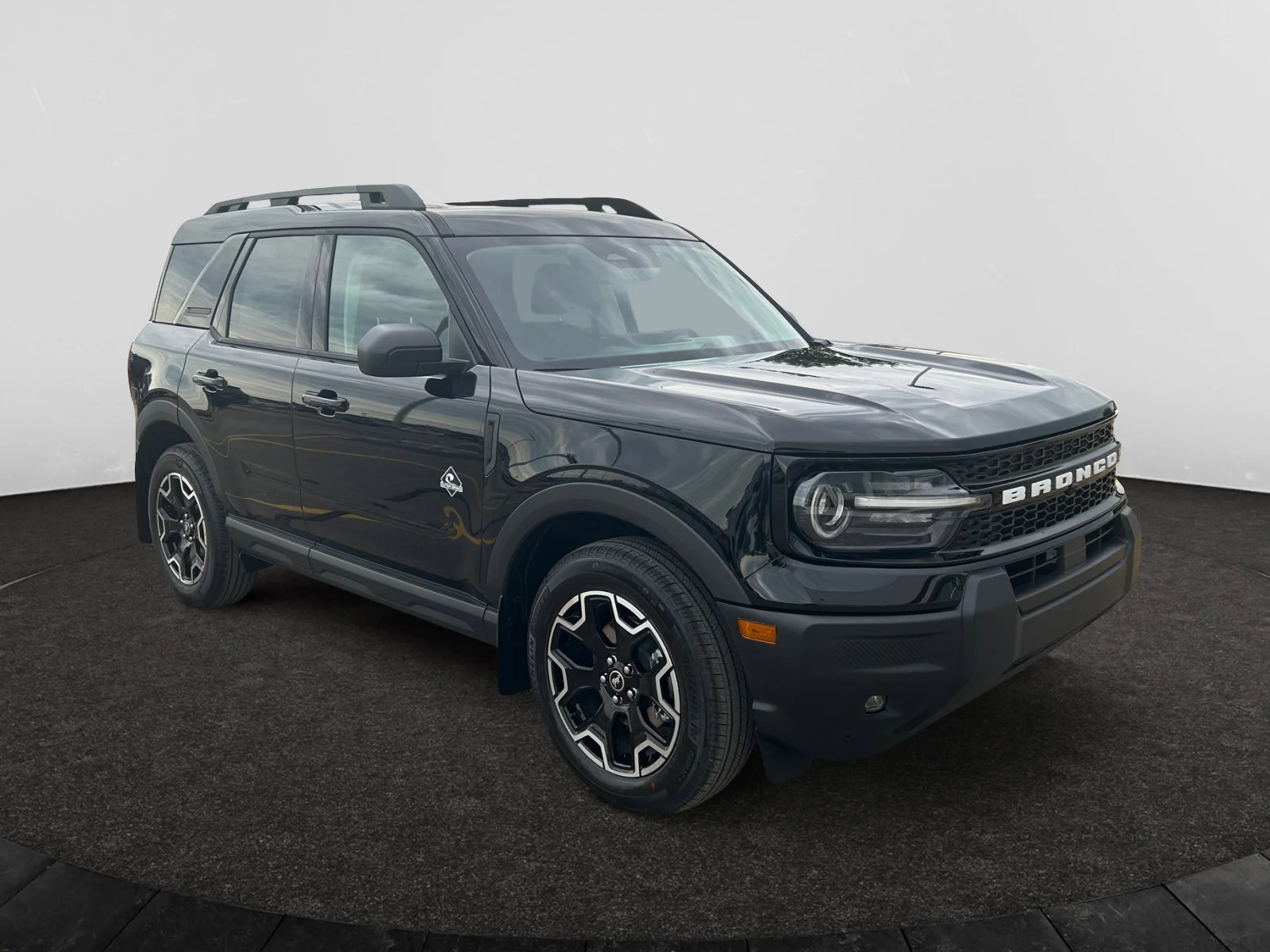 New 2026 Shadow Black Ford Outer Banks image 7