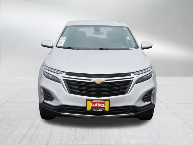 Used 2022 Chevrolet Equinox LT with VIN 3GNAXUEV8NL198422 for sale in Cambridge, Minnesota