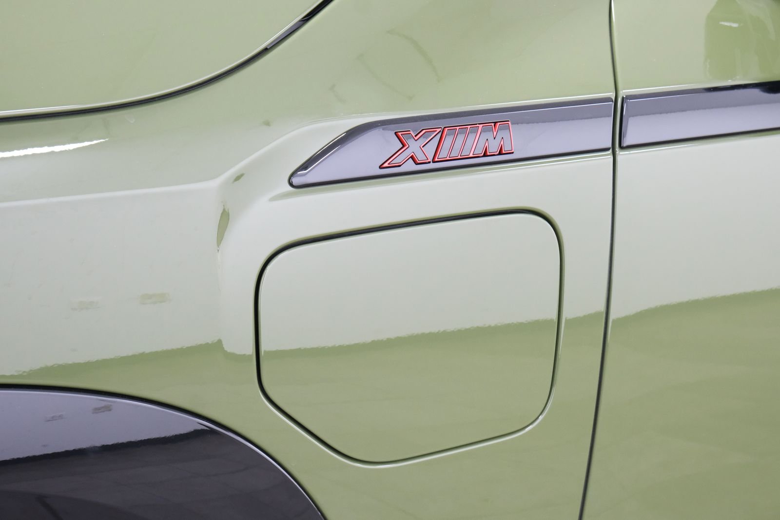 New 2026 0490 BMW Label image 2