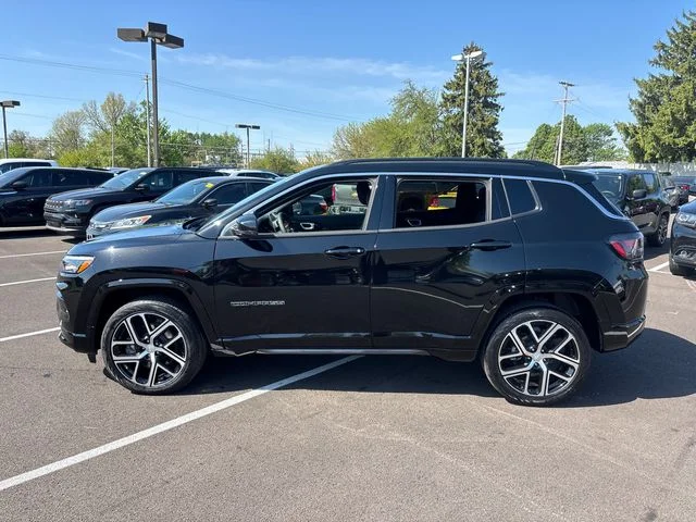 Used 2024 Black Jeep Limited image 3