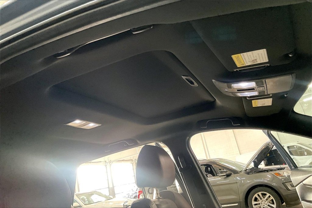 2023 MAZDA CX-9 - Image 21