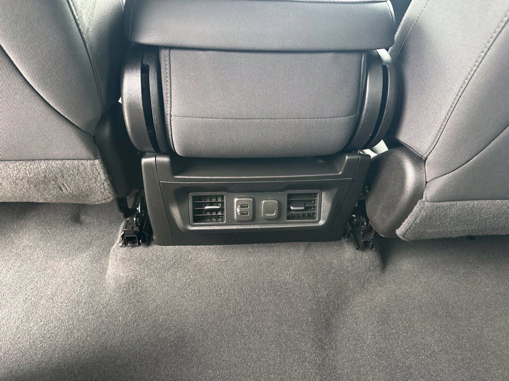 2022 Chevrolet Silverado 1500 Limited LT - Photo 31