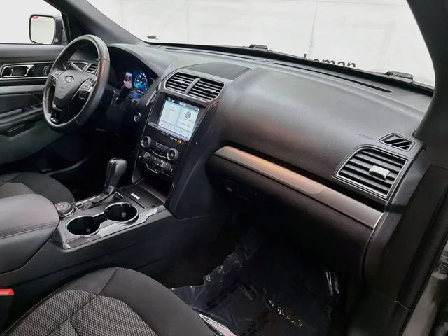 Certified Used 2019 Magnetic Ford XLT image 29