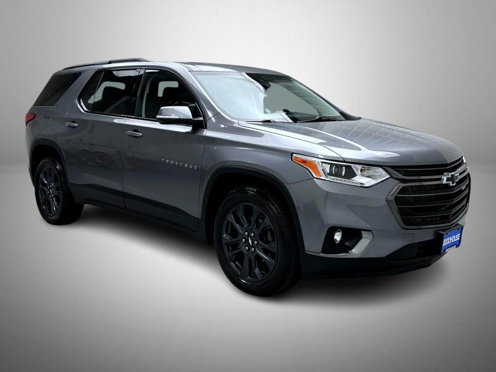Used 2020 Gray Chevrolet RS image 3