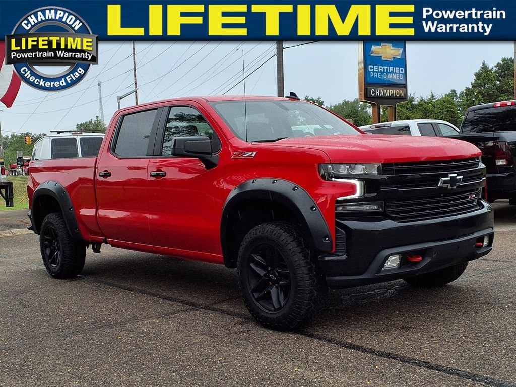 Used 2021 Red Chevrolet LT Trail Boss image 3