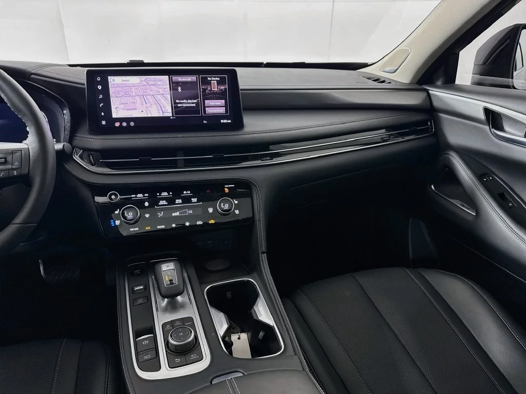 Certified Used 2027 Gray INFINITI LUXE image 32